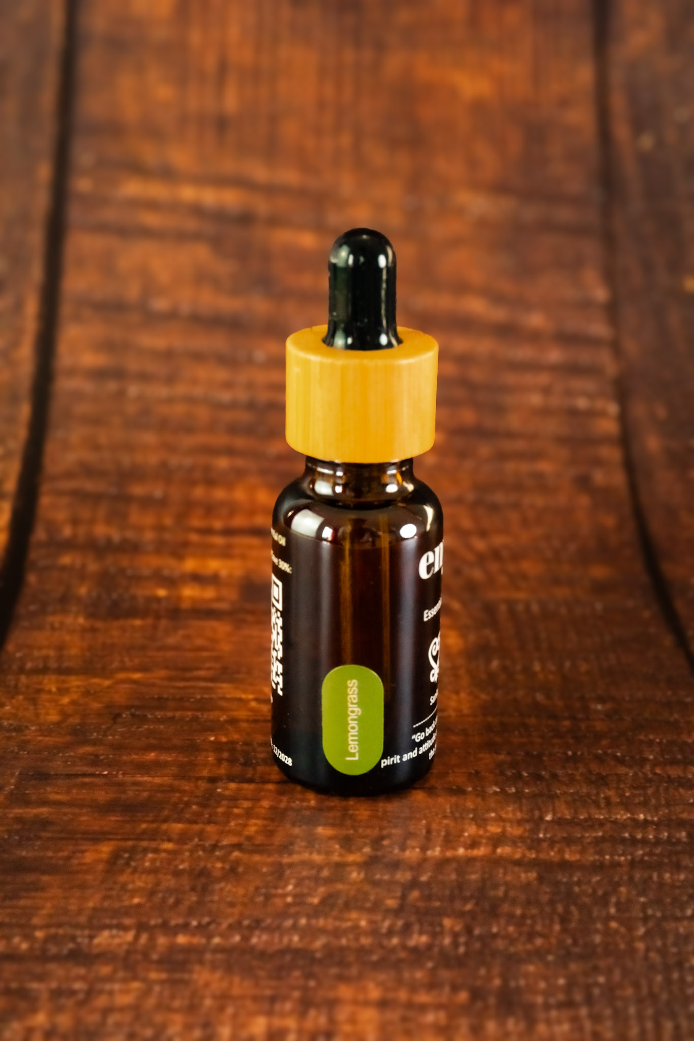 lemongrass essential oil