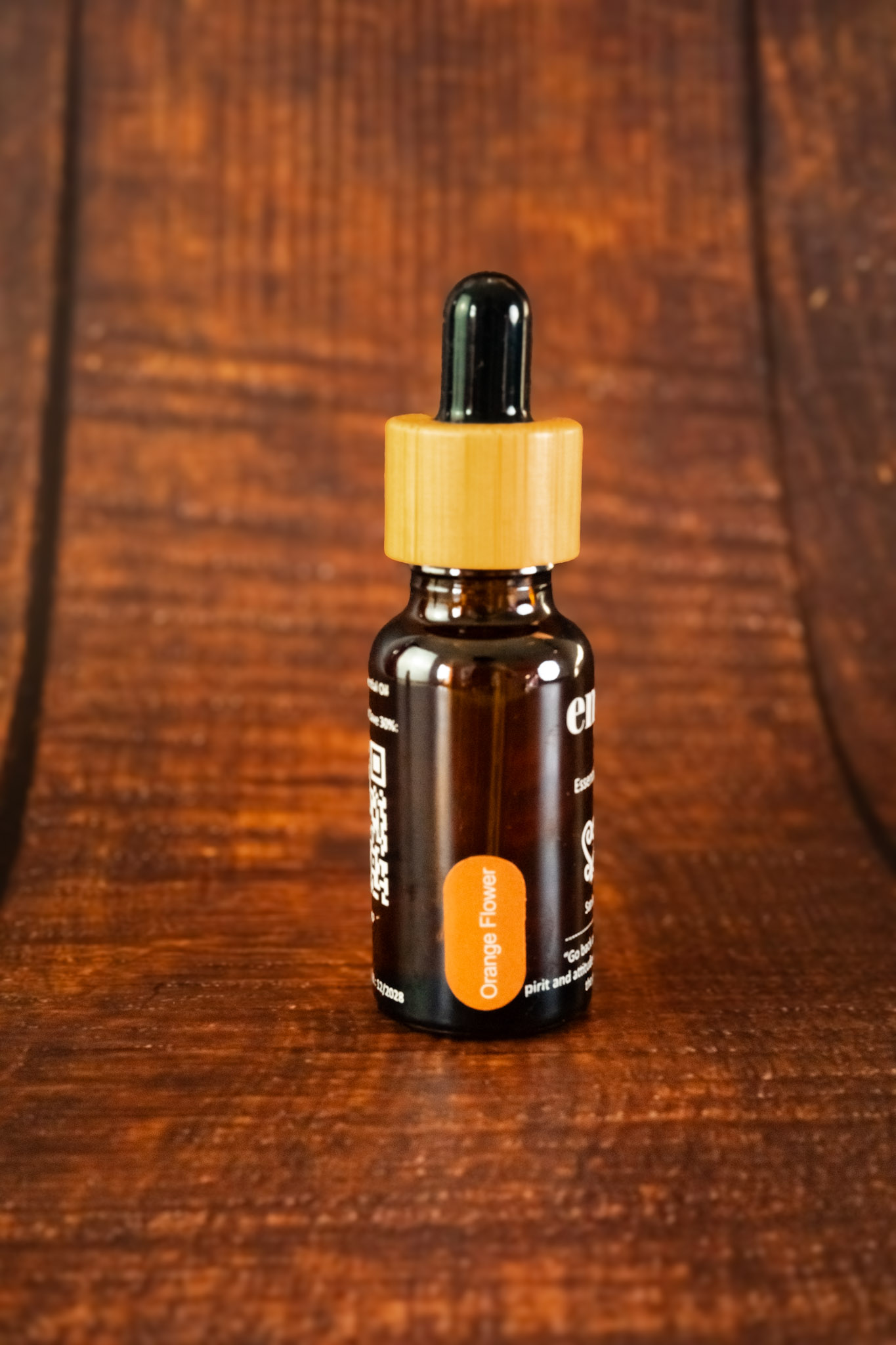 pure neroli essential oil