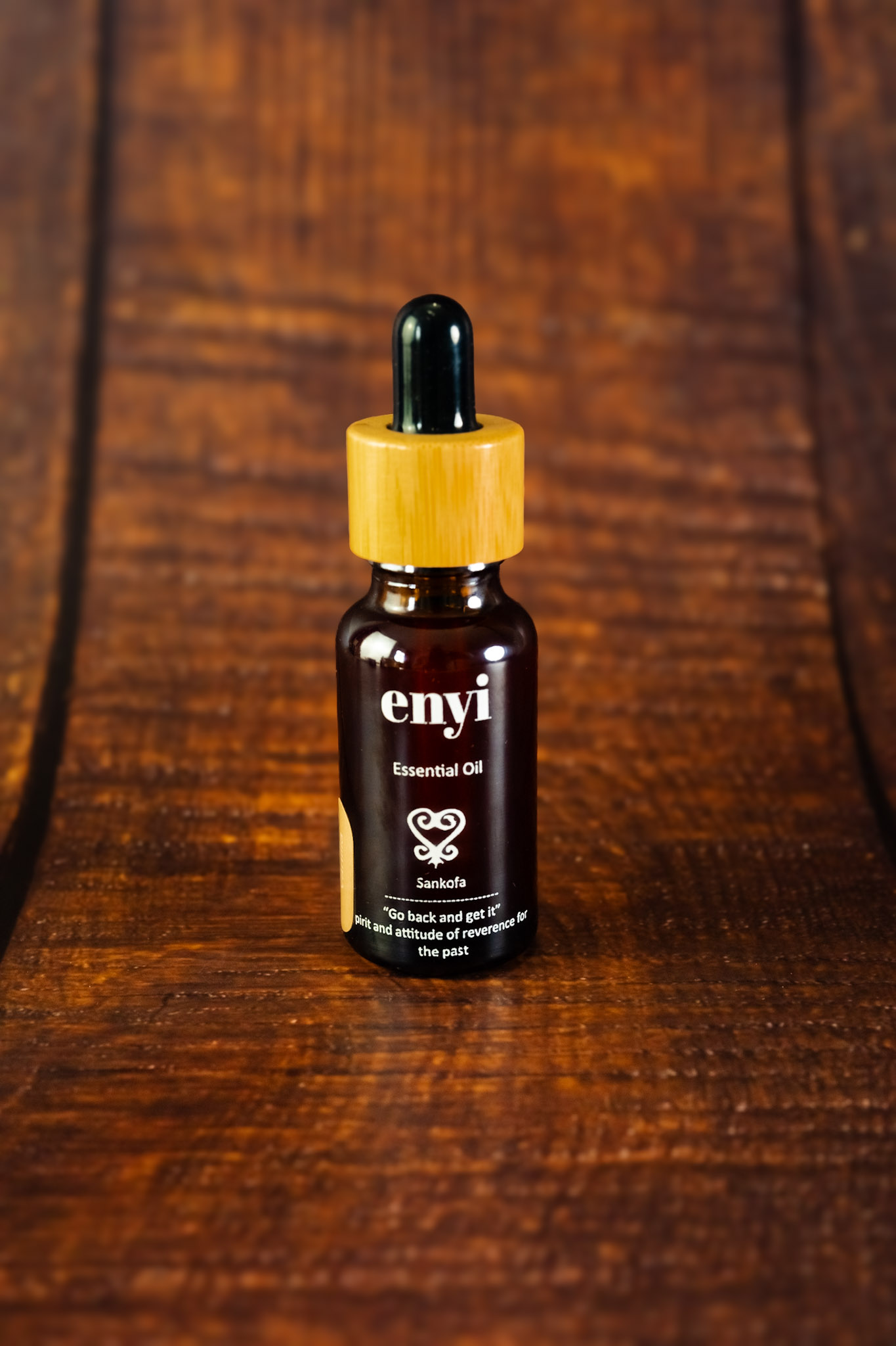 vanilla essential oil